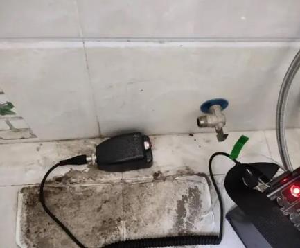 雨湖屋顶漏水维修公司分享下卫生间漏水的危害及解决方法